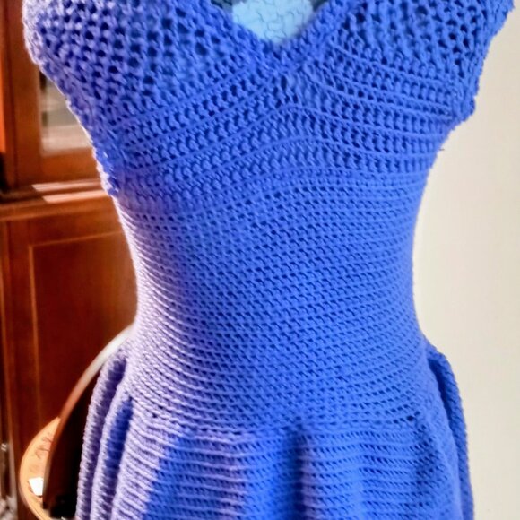 DRESS TOP (size 10) - Picture 2 of 2